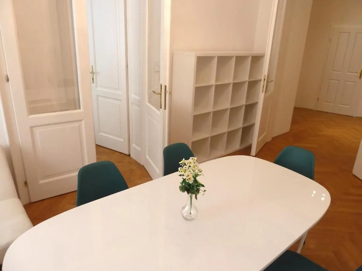 Sobieski Stefansdom Apartments Vienna