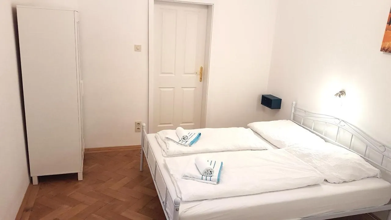 Sobieski Stefansdom Apartments Vienna Austria