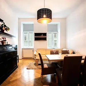 3-bedroom In Wien